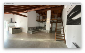 Global Chill Farm Loft